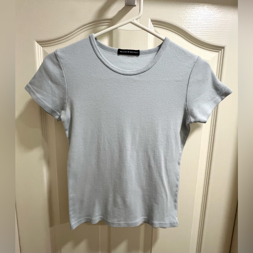 Brandy Melville baby tee